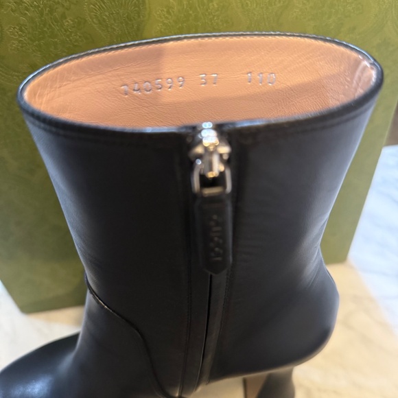 Gucci Janaya  Black Leather GG Stud Platform Booties 37 New in box - Picture 10 of 15